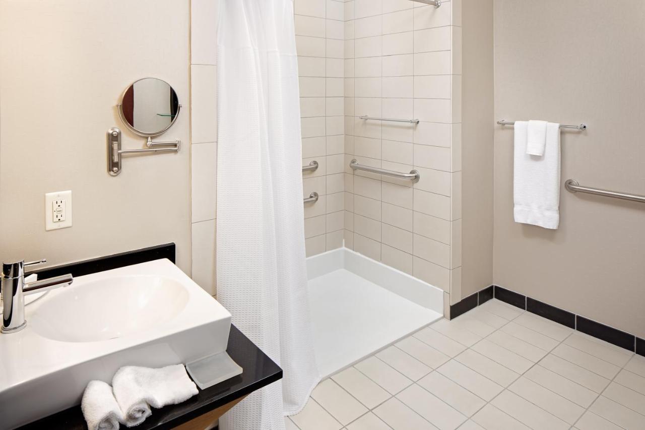 Springhill Suites By Marriott Green Bay Exteriér fotografie